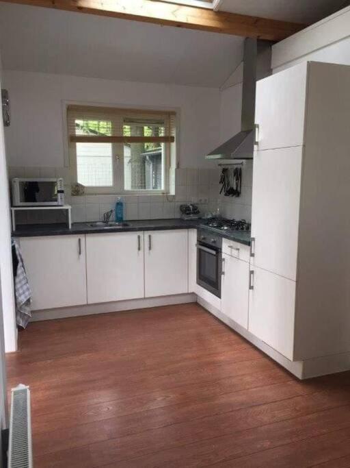 Heerlijk Huis In Een Prachtige Bosrijke Omgeving. Путен Екстериор снимка